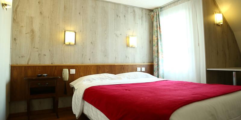 Hotel Restaurant Maison Blanche Ренжи Екстериор снимка