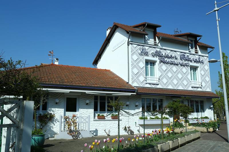 Hotel Restaurant Maison Blanche Ренжи Екстериор снимка