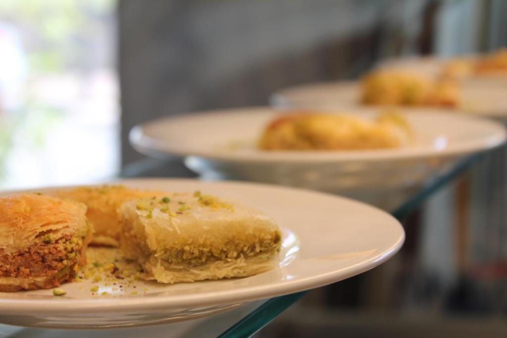 Hotel Restaurant Maison Blanche Ренжи Екстериор снимка