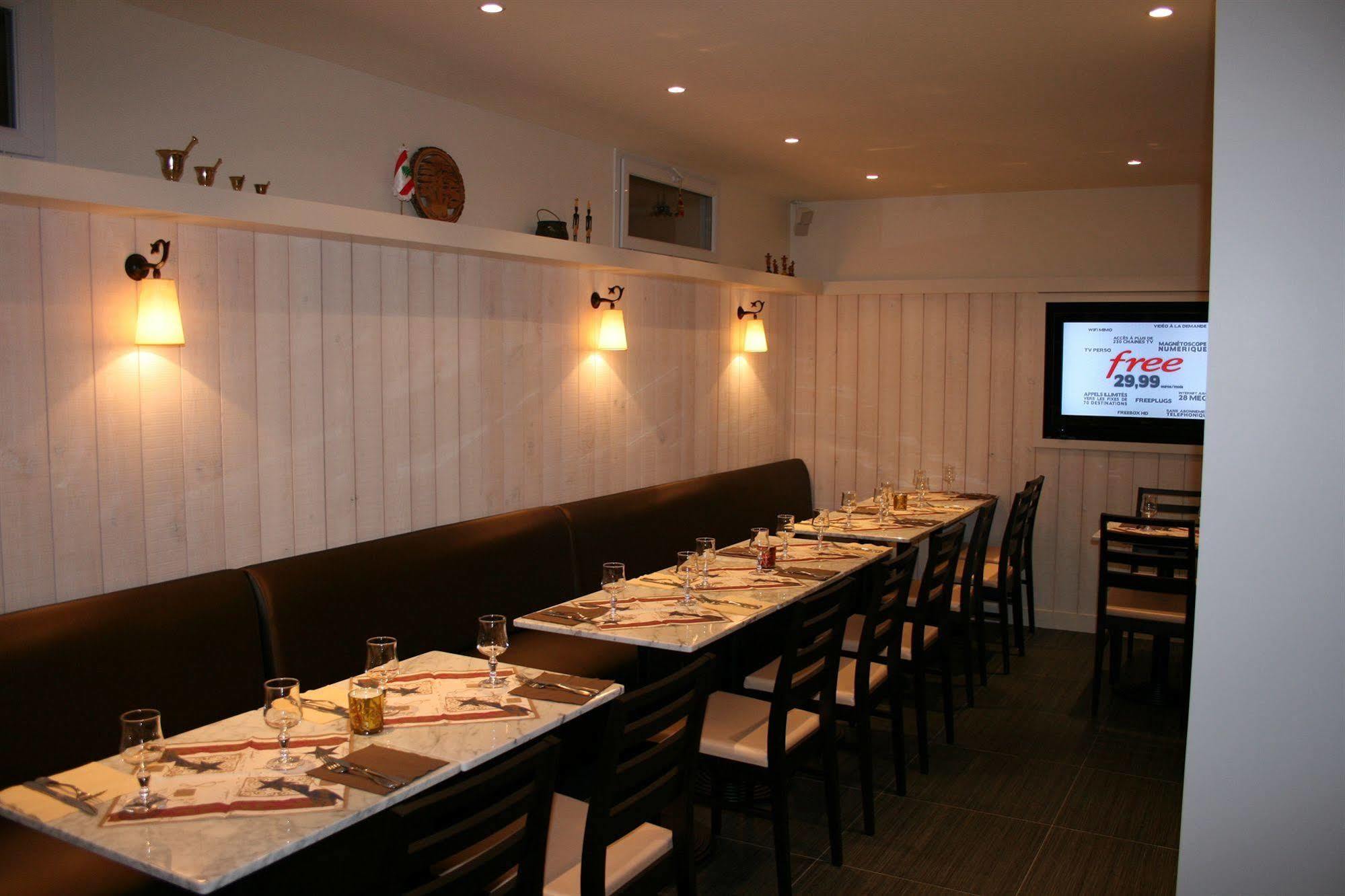 Hotel Restaurant Maison Blanche Ренжи Екстериор снимка